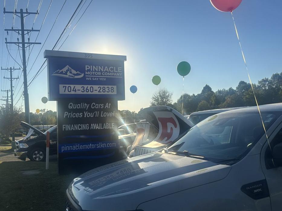 Pinnacle Motor Company