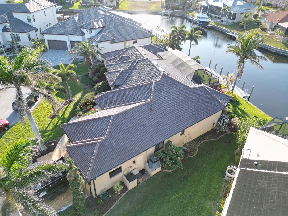 Vertical Builders and Commercial Image