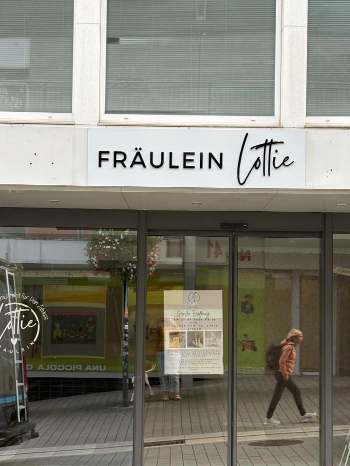 FRÄULEIN Lottie, Kölner Straße in Siegen