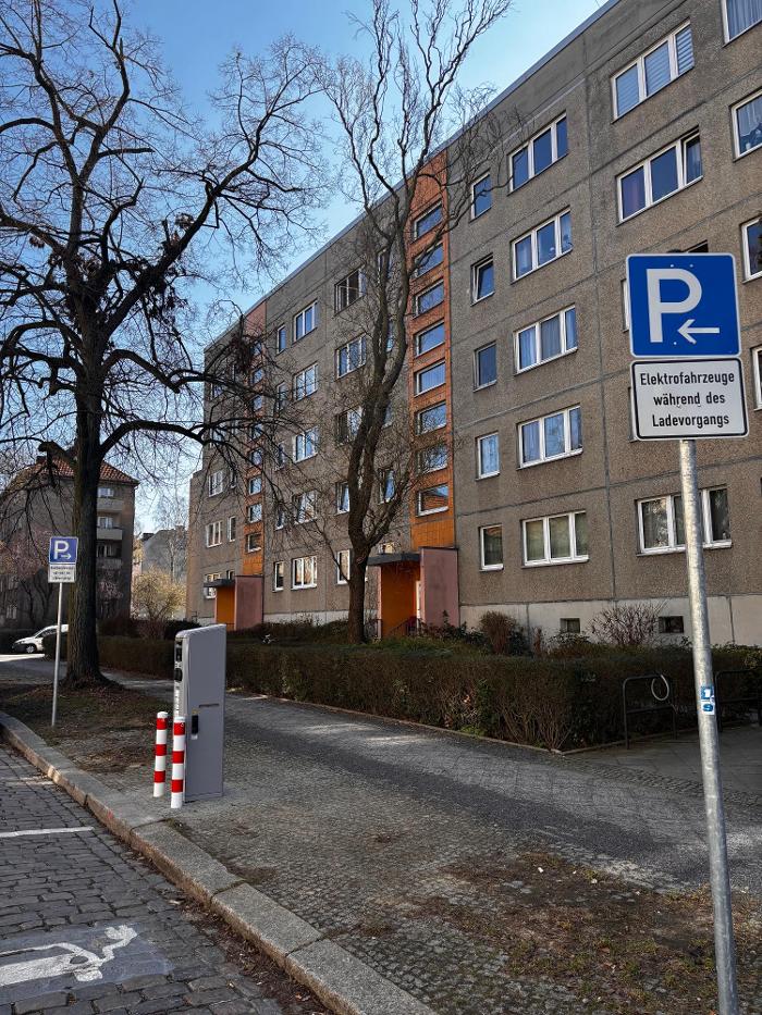TotalEnergies Charging Station, Binzstraße in Berlin