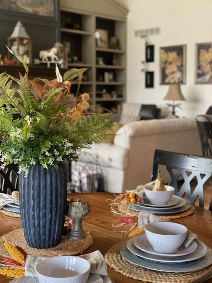 The Painted Home Logo