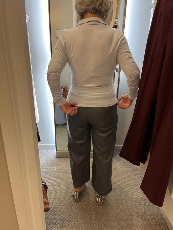 Beth Ives, Certified Color & Wardrobe Analysis Image