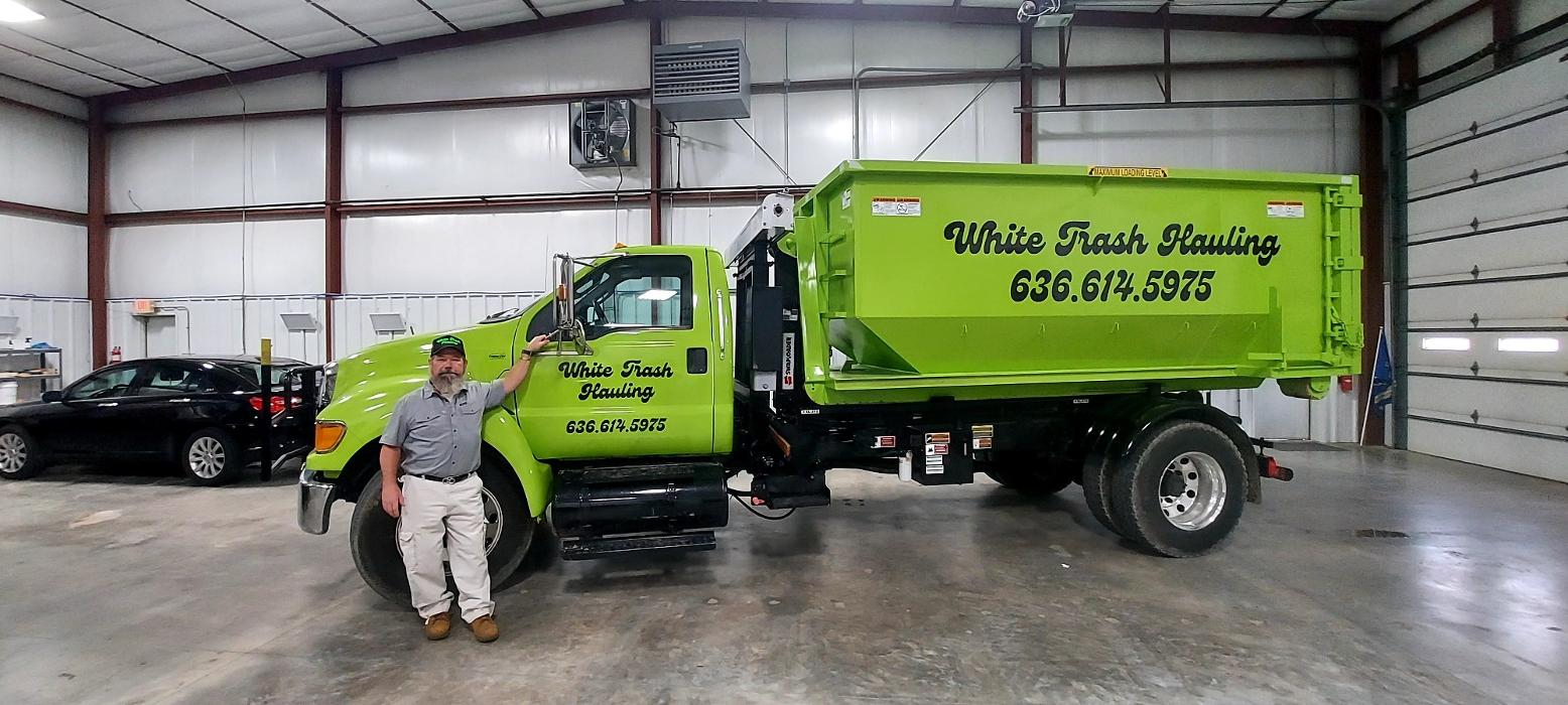 White Trash Hauling Logo