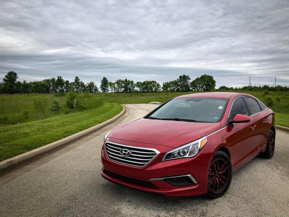 Warrensburg Ford Image