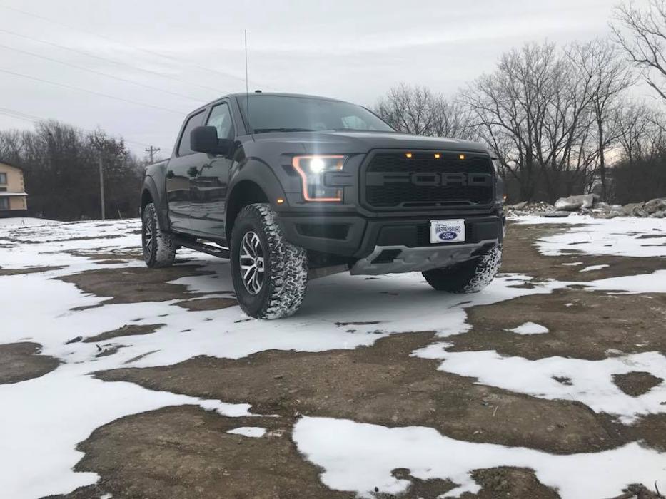 Warrensburg Ford Image