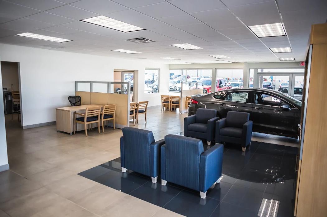 Warrensburg Ford Image