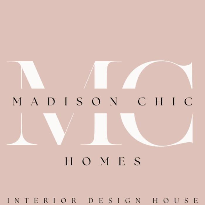 Madison Chic Homes LLC Logo
