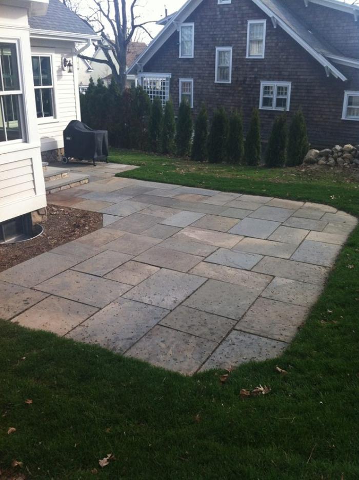 Rizzo Masonry and Landscaping Image