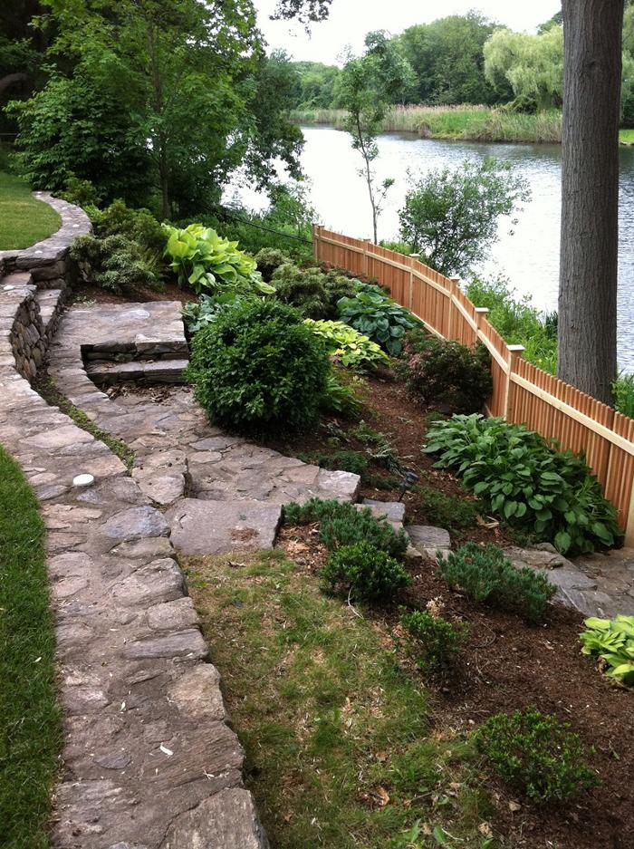 Rizzo Masonry and Landscaping Image