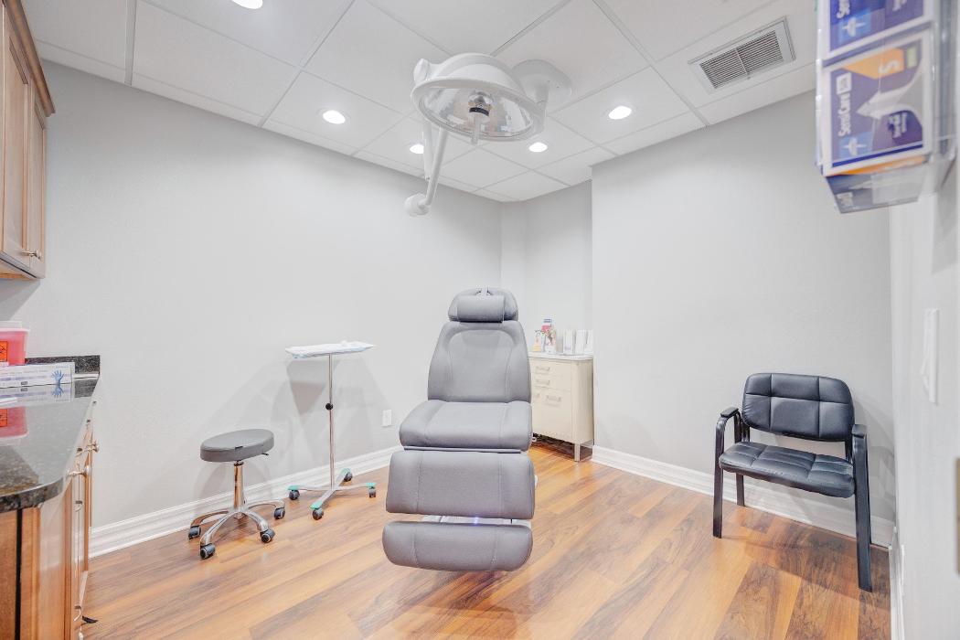 Suncoast Skin Solutions - Brandon, FL