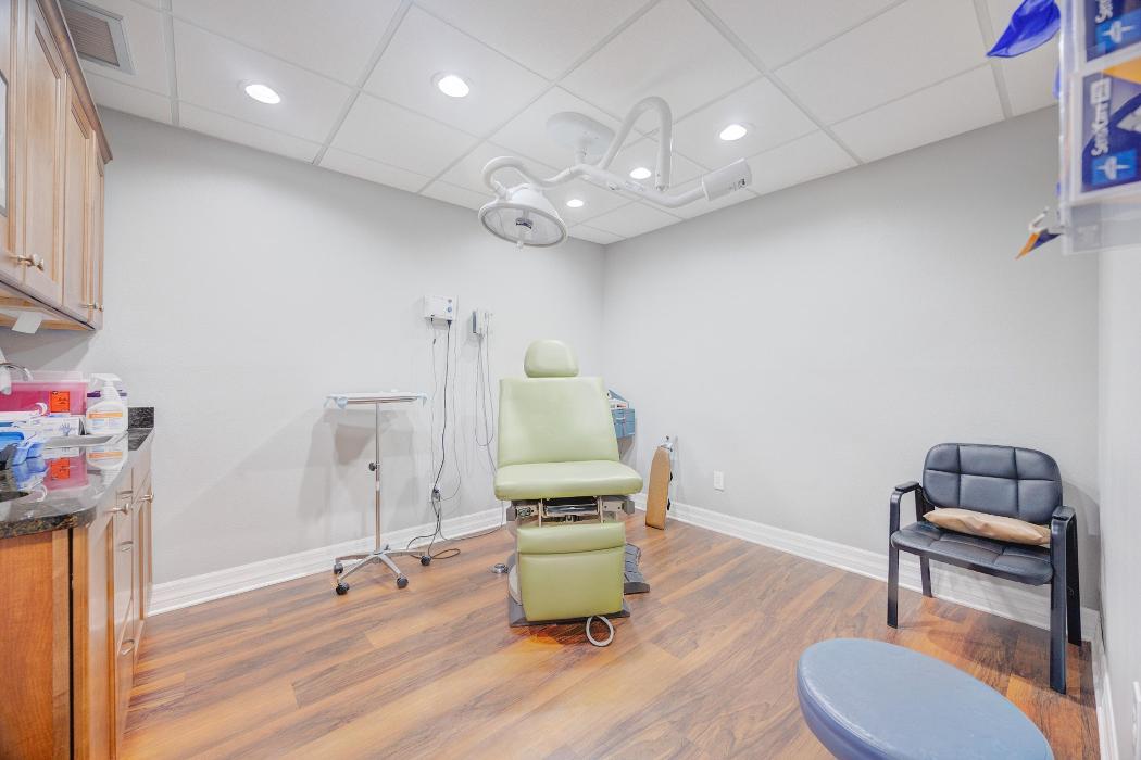 Suncoast Skin Solutions - Brandon, FL