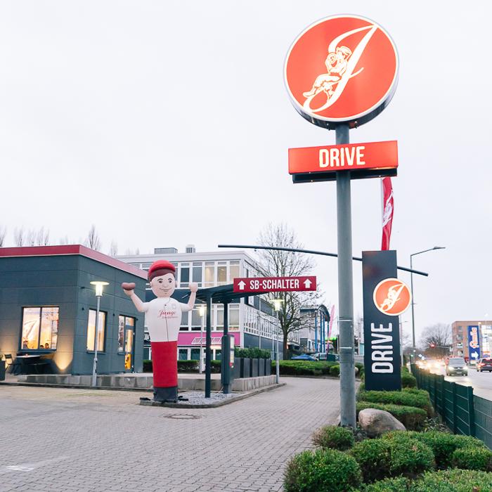 Junge Die Bäckerei., Rissener Straße in Wedel
