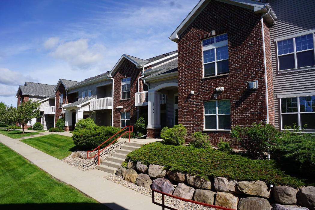 Silverstone Apartments Image