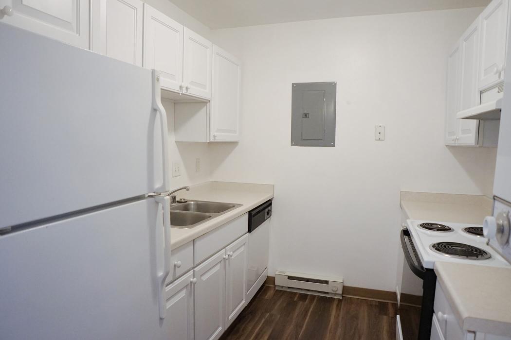 Lamplighter Apartments Image