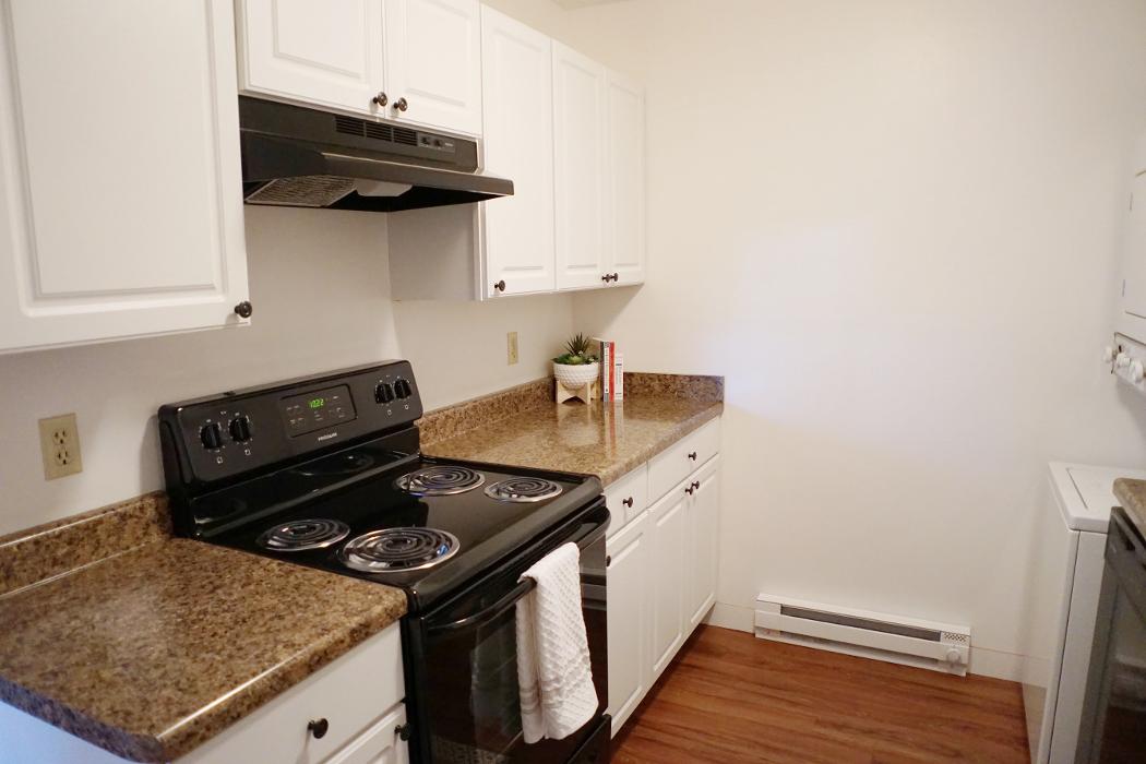 Lamplighter Apartments Image