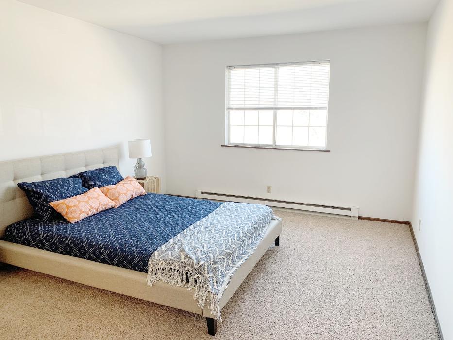 Lamplighter Apartments Image