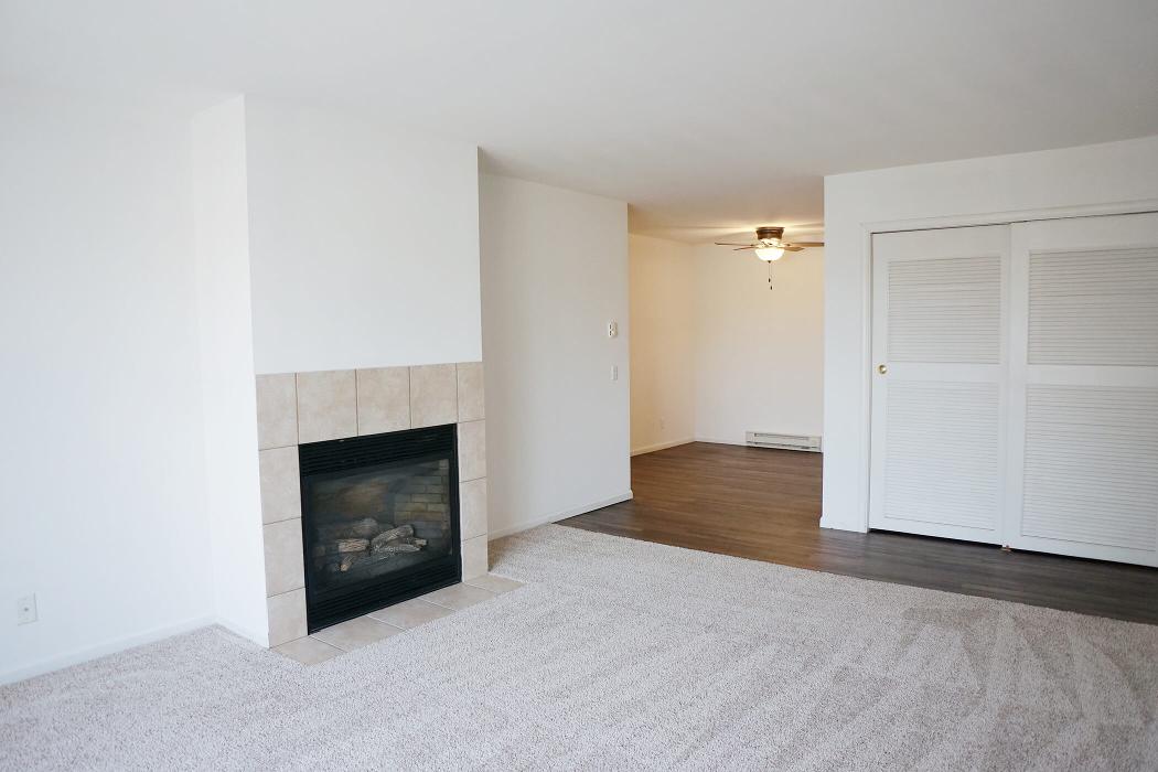 Lamplighter Apartments Image