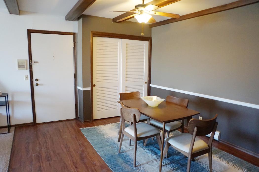 Lamplighter Apartments Image