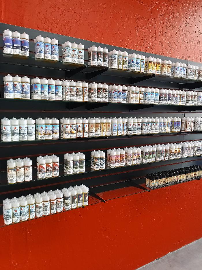 Red Star Vapor & Smoke - Chandler, AZ