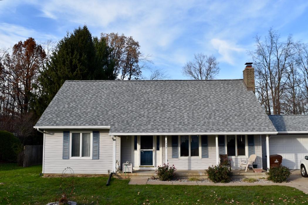 Weather Vane Roofing Image