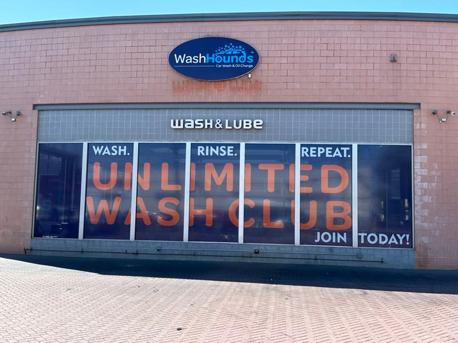 Wash Hounds Car Wash &amp; Oil Change Logo
