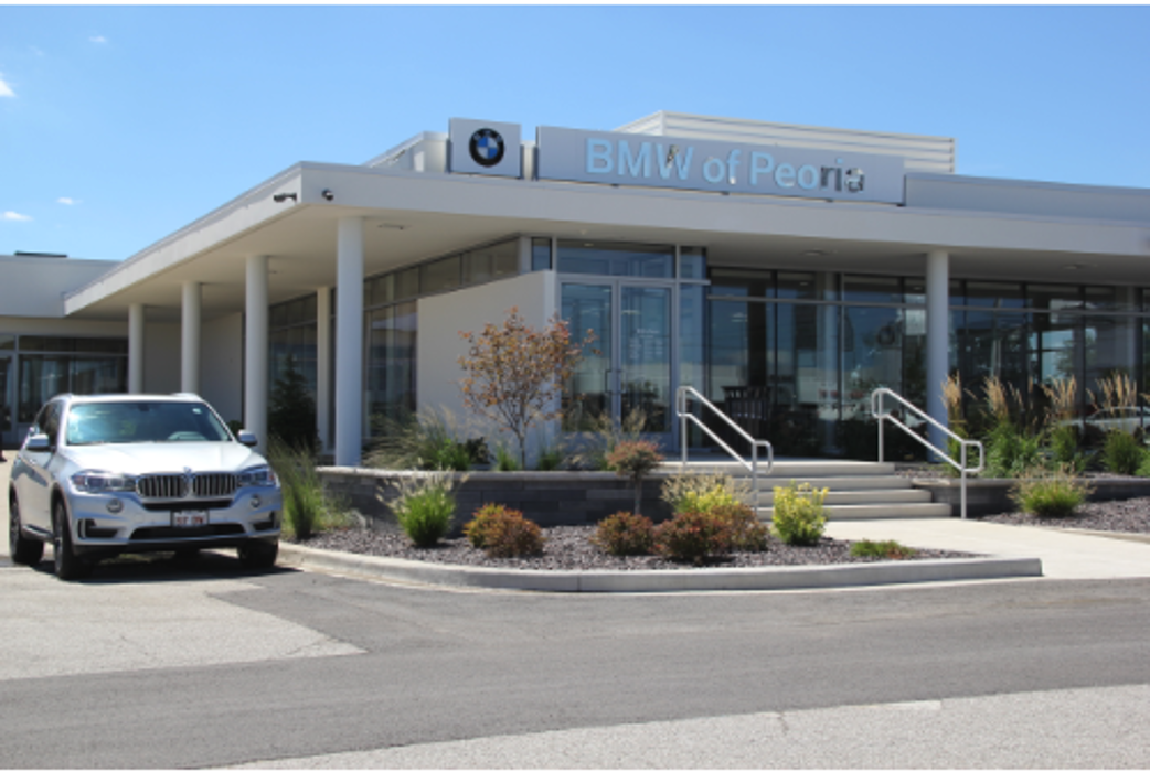 BMW of Peoria Image