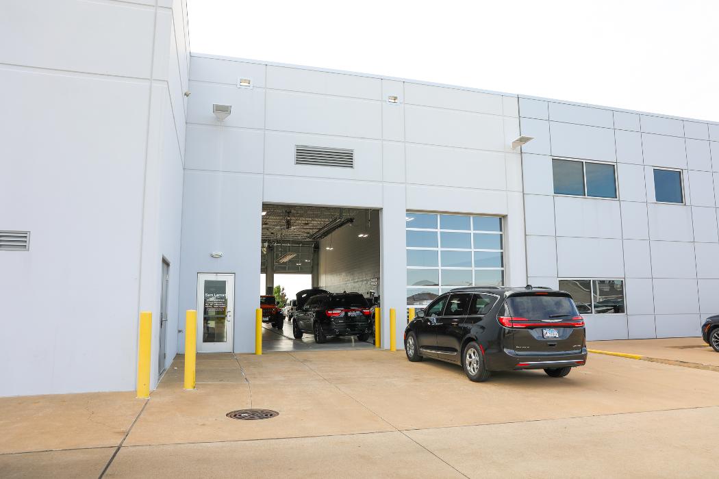 Sam Leman Chrysler Dodge Jeep Ram Fiat Morton Image