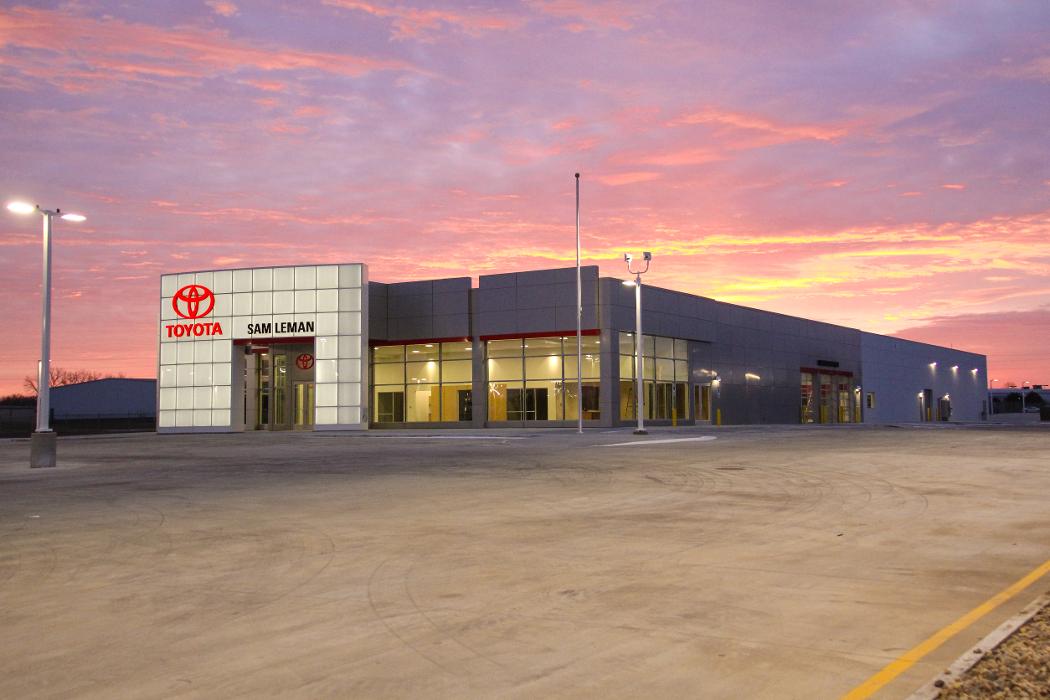 Sam Leman Toyota Bloomington Image