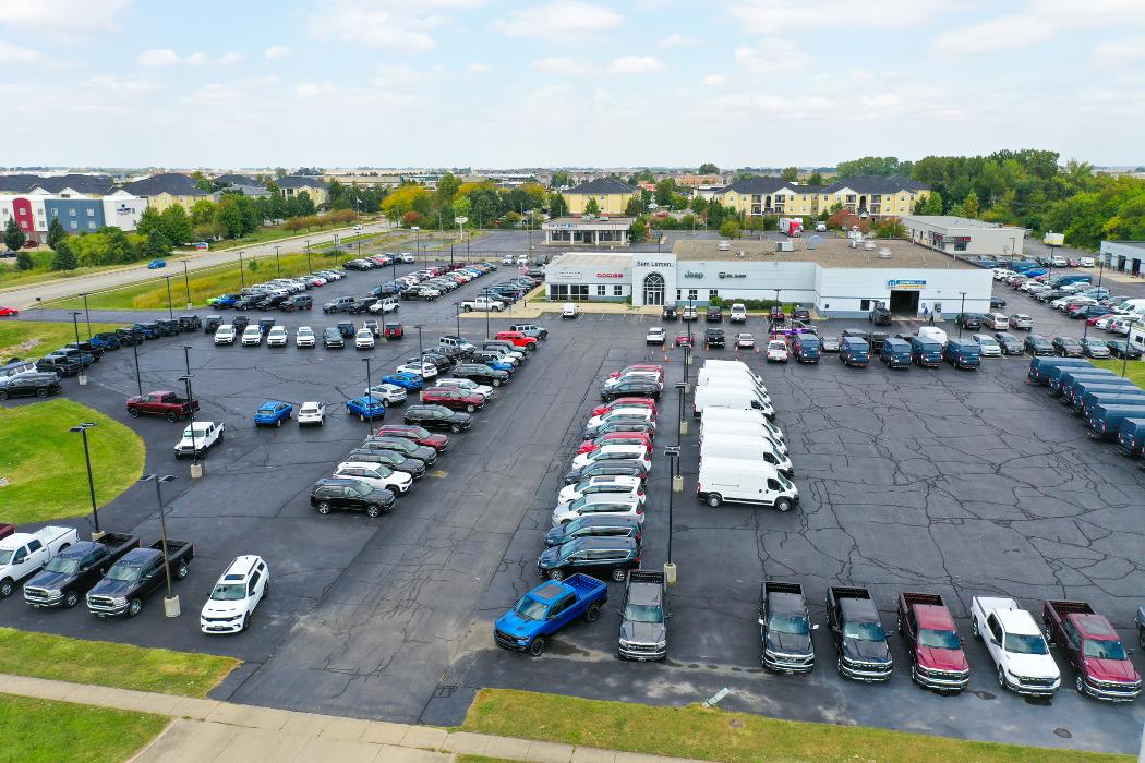 Sam Leman Chrysler Dodge Jeep Ram of Champaign Image