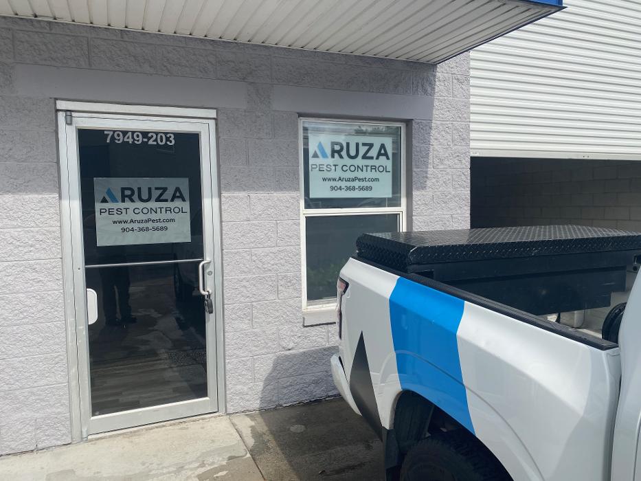 Aruza Pest Control Image