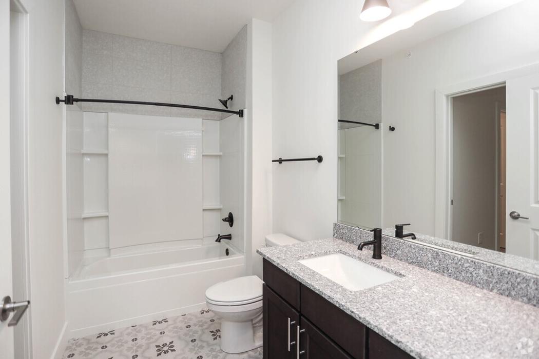 Luna - Lafayette, IN