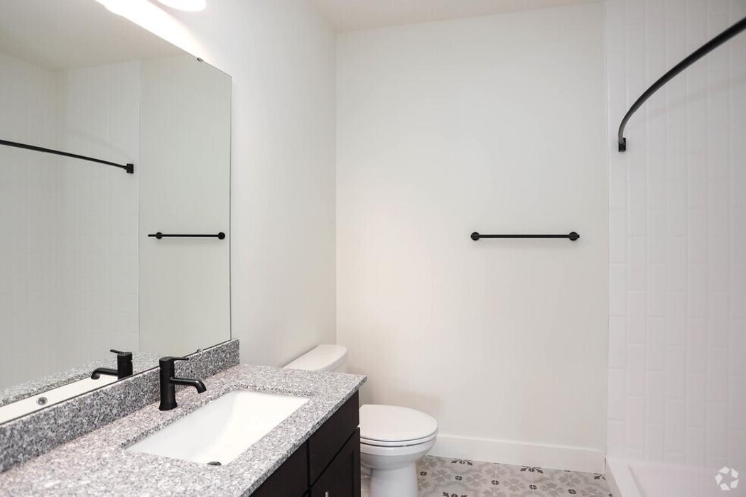 Luna - Lafayette, IN