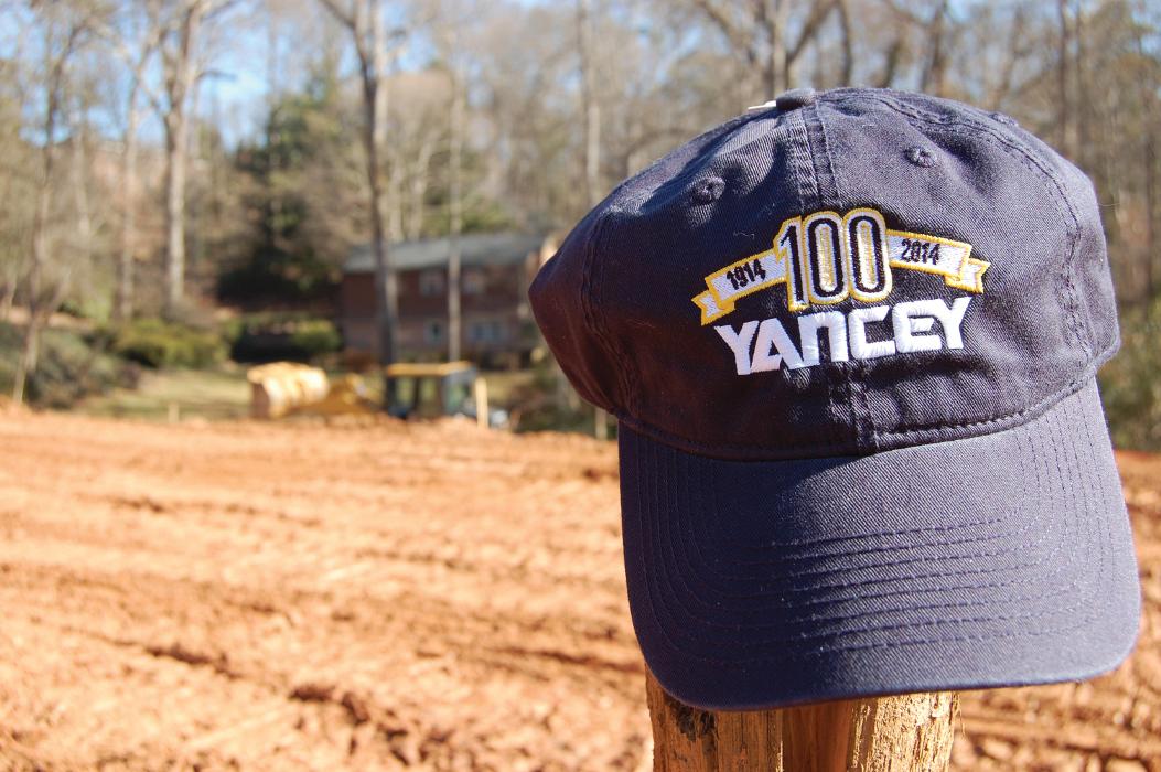 Yancey Rents Cat Rental Store Image