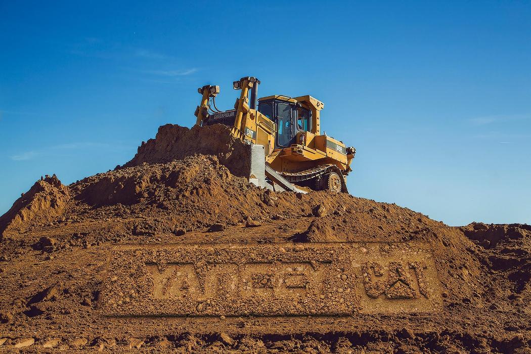 Yancey Rents Cat Rental Store Image