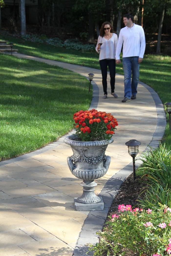 Dominion Block, Brick & Hardscapes Image