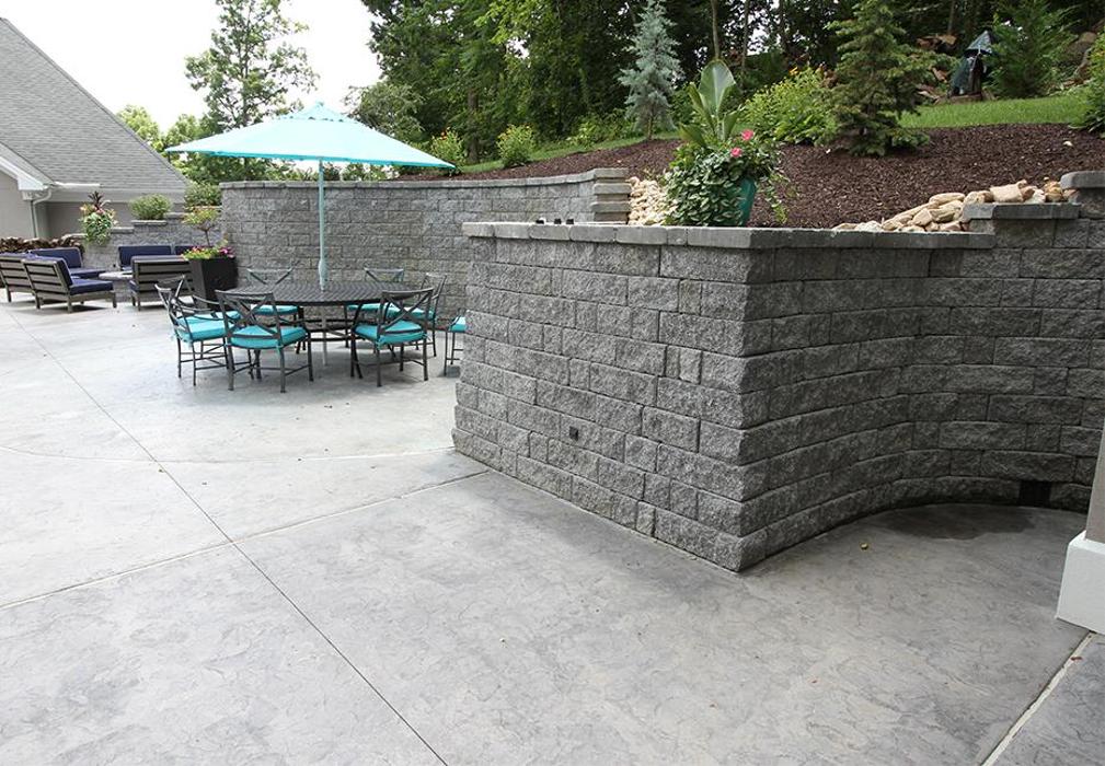 Dominion Block, Brick & Hardscapes Image