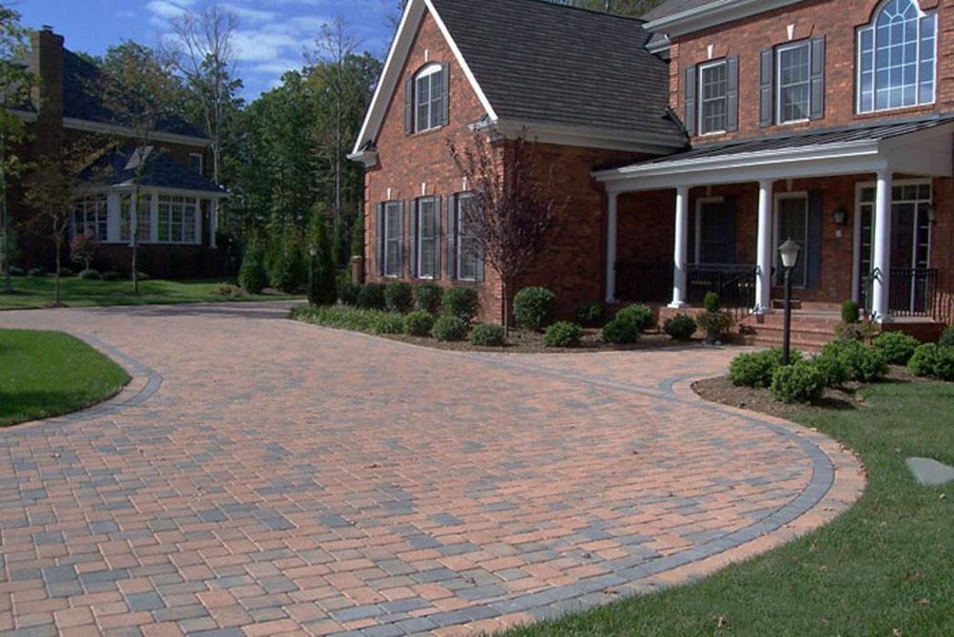 Dominion Block, Brick & Hardscapes Image