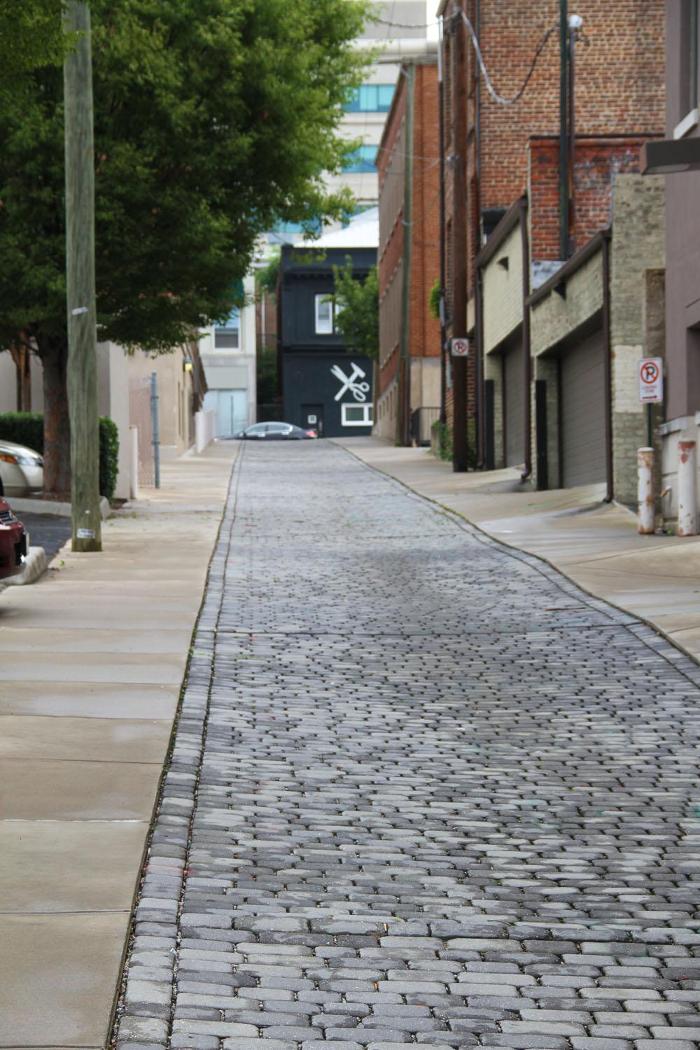 Dominion Block, Brick & Hardscapes Image