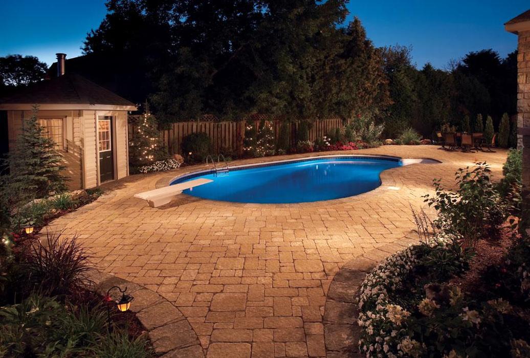 Dominion Block, Brick & Hardscapes Image