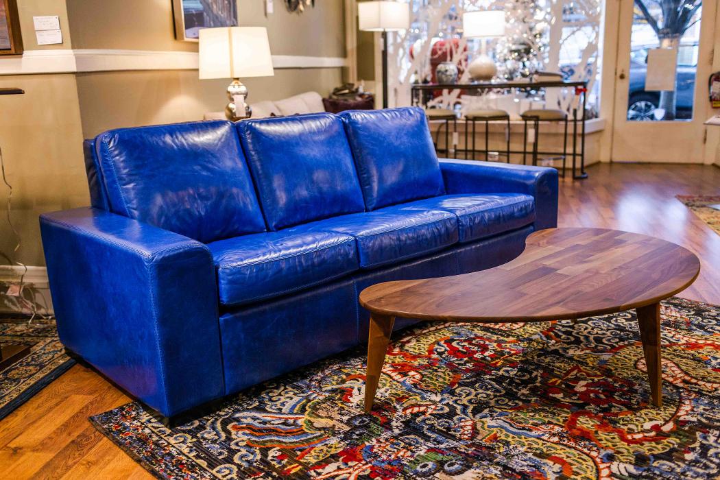 Reid's Fine Furnishings Image