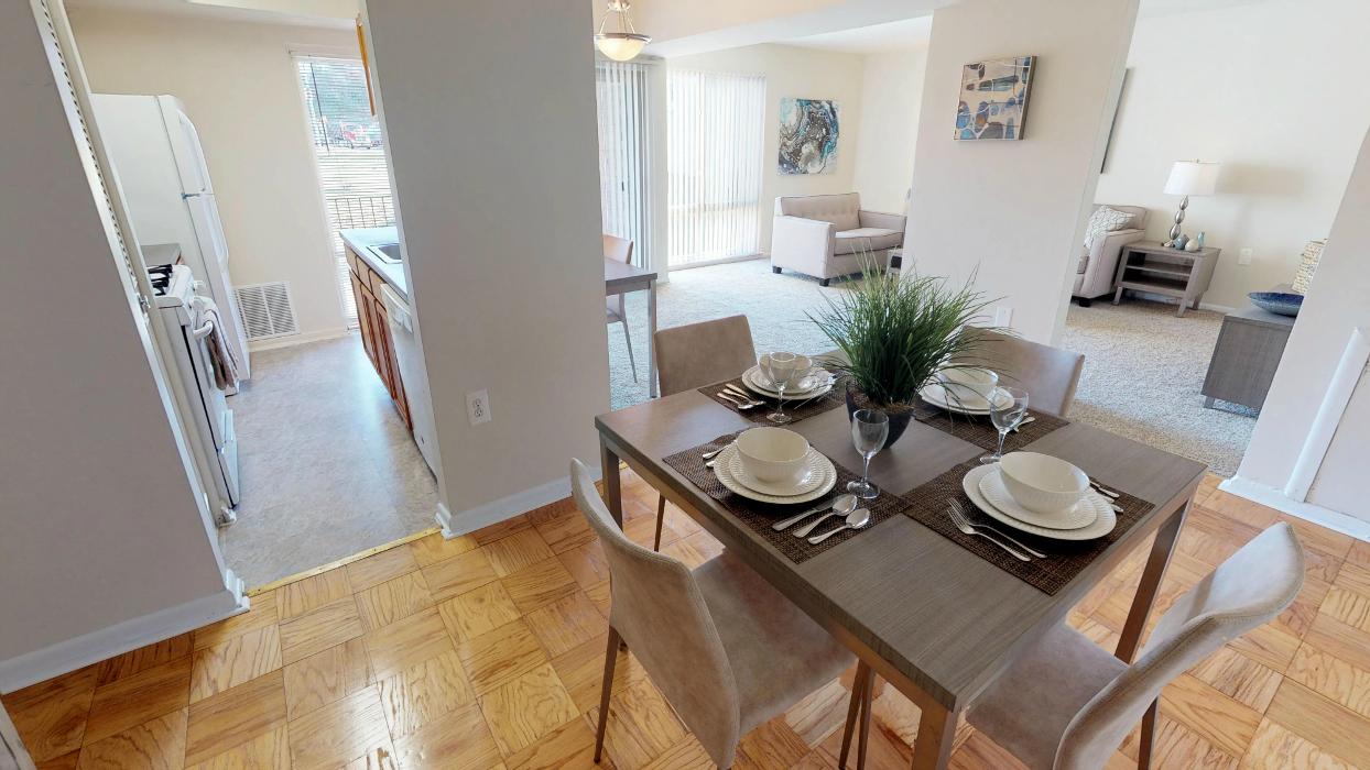 New Carrollton Woods Image