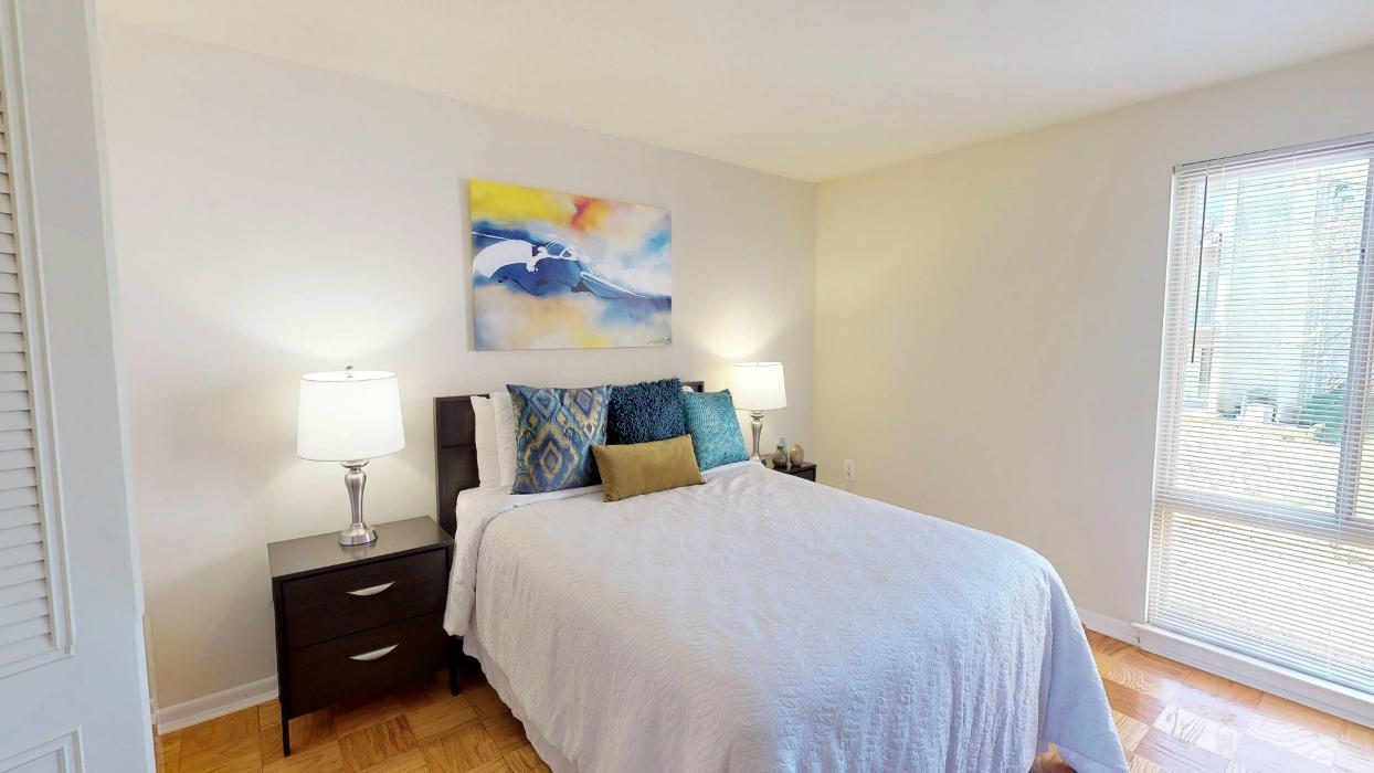 New Carrollton Woods Image