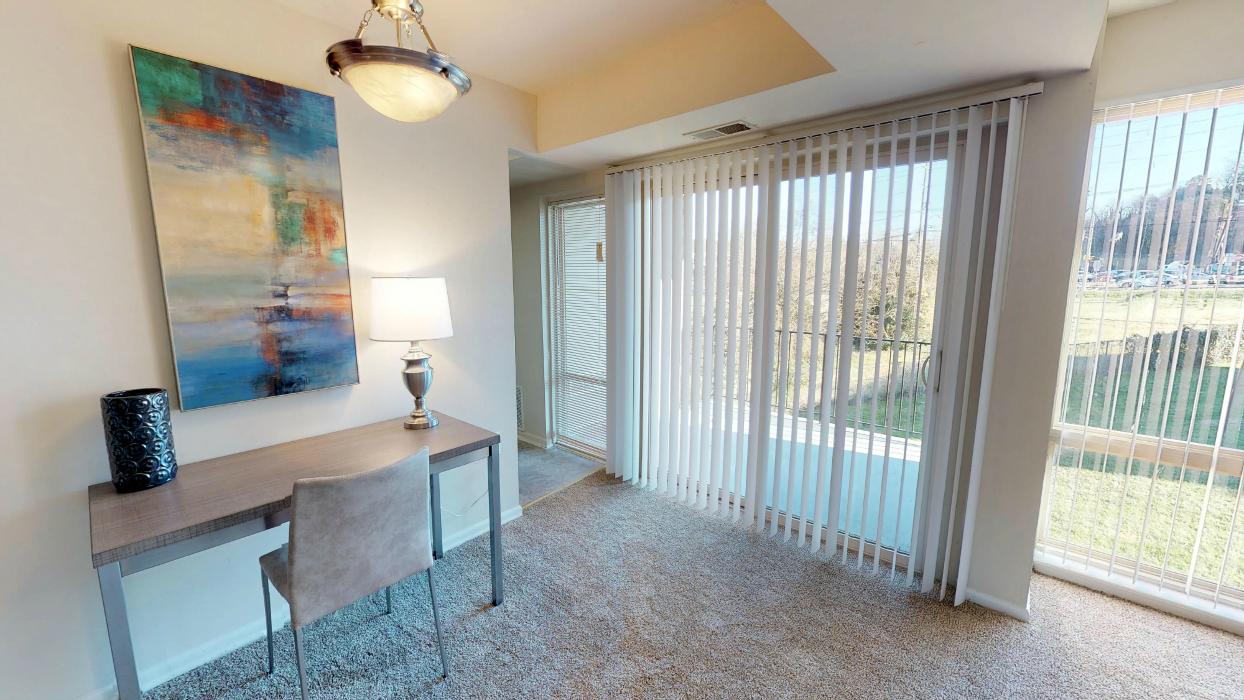 New Carrollton Woods Image