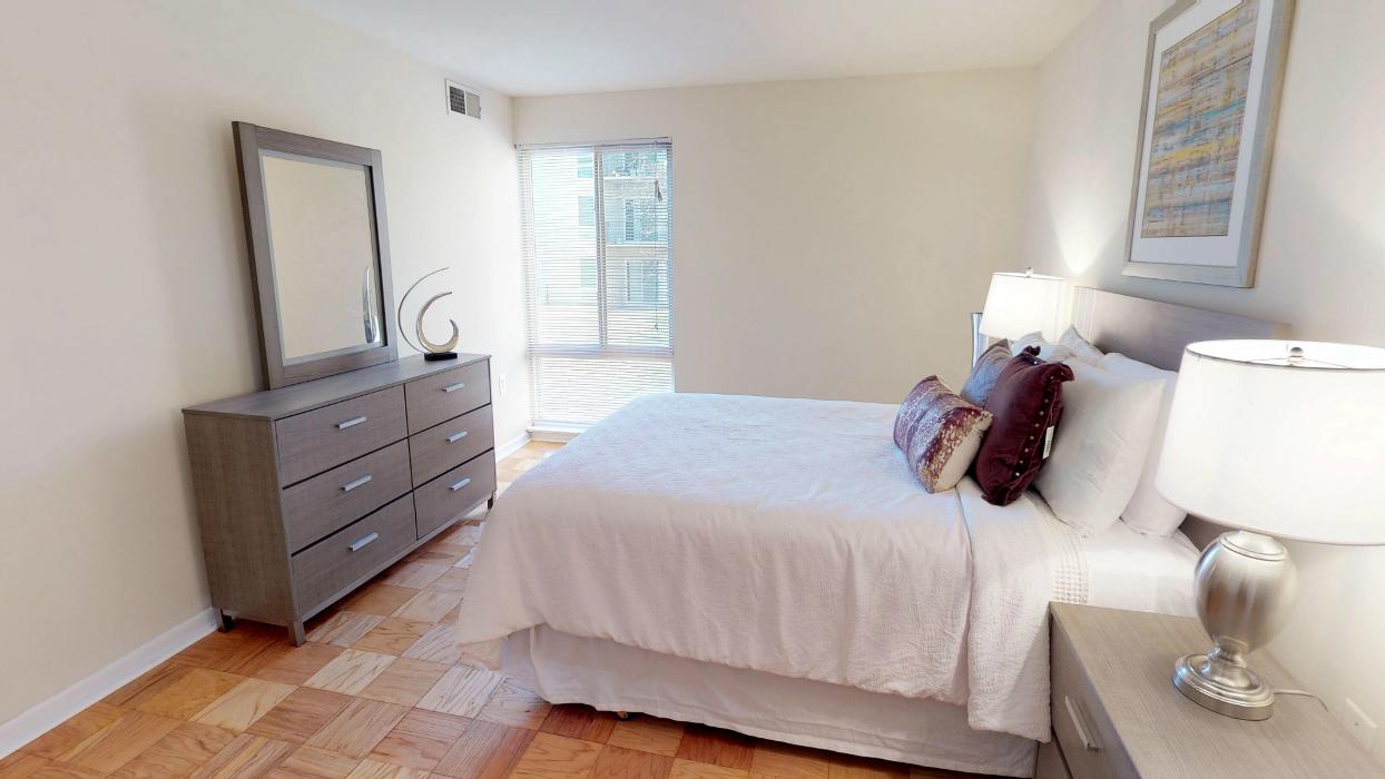 New Carrollton Woods Image