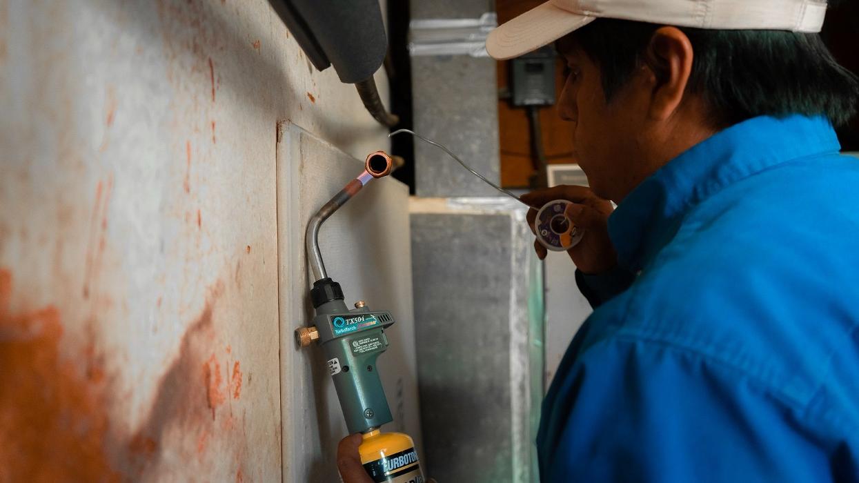 Midway Plumbing Image