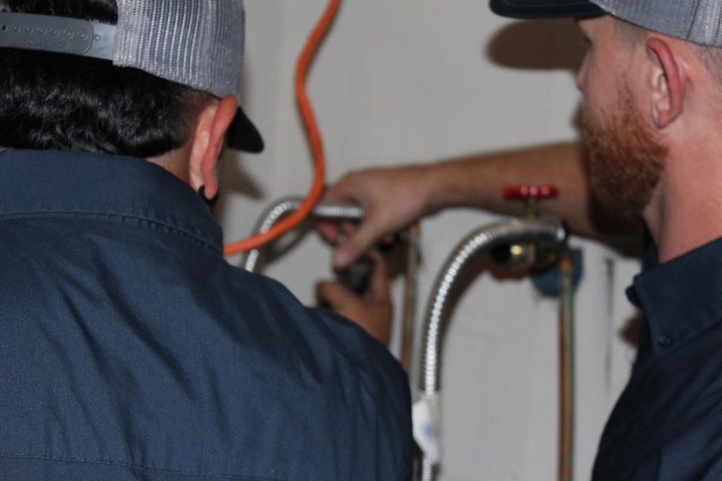 Midway Plumbing Image