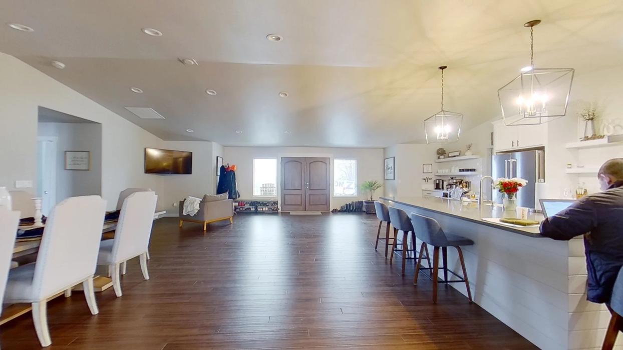 Kustom US Restoration: Formerly Zion Carpet and Restoration - Pasco, WA