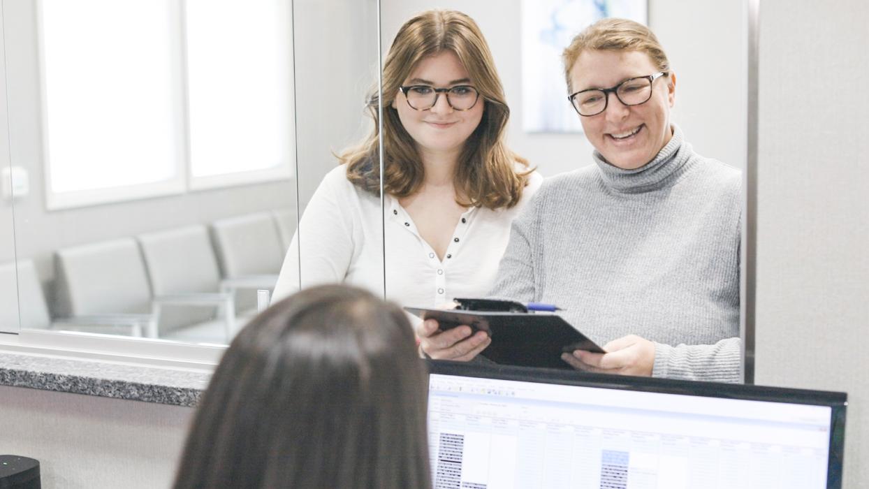 Oral Surgery Group, Dental Implants & Wisdom Teeth Image