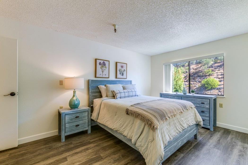 Auburn Ravine Terrace - Auburn, CA