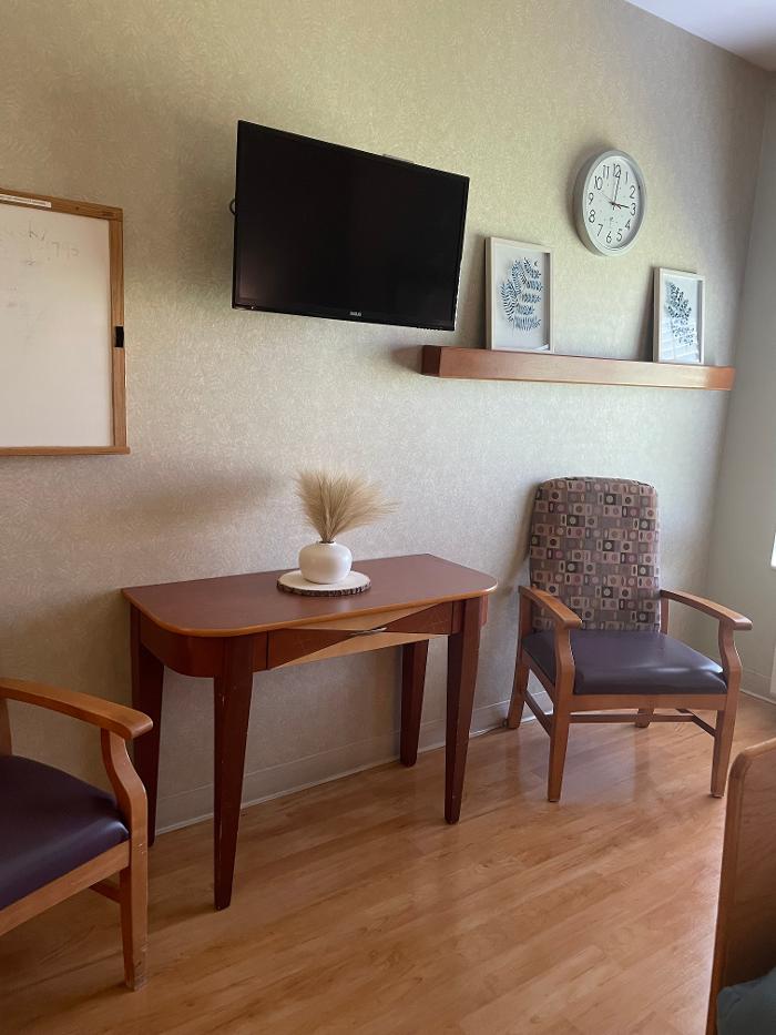 Majestic Care of Avon Logo